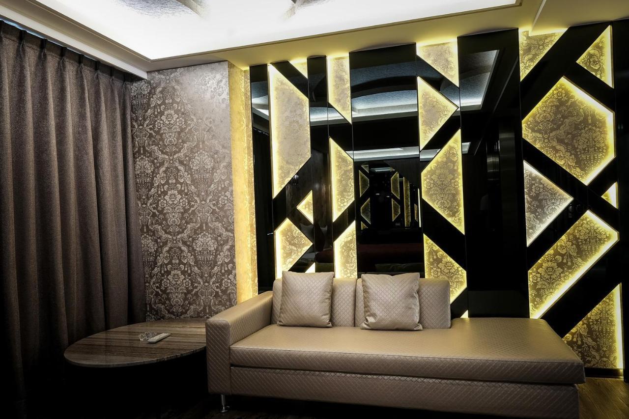 Chamotel - Lujhou Taipei Dış mekan fotoğraf
