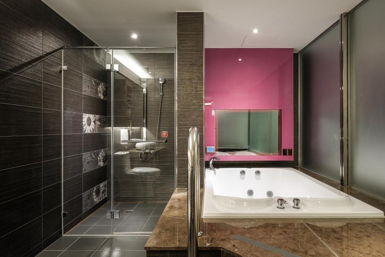 Chamotel - Lujhou Taipei Dış mekan fotoğraf