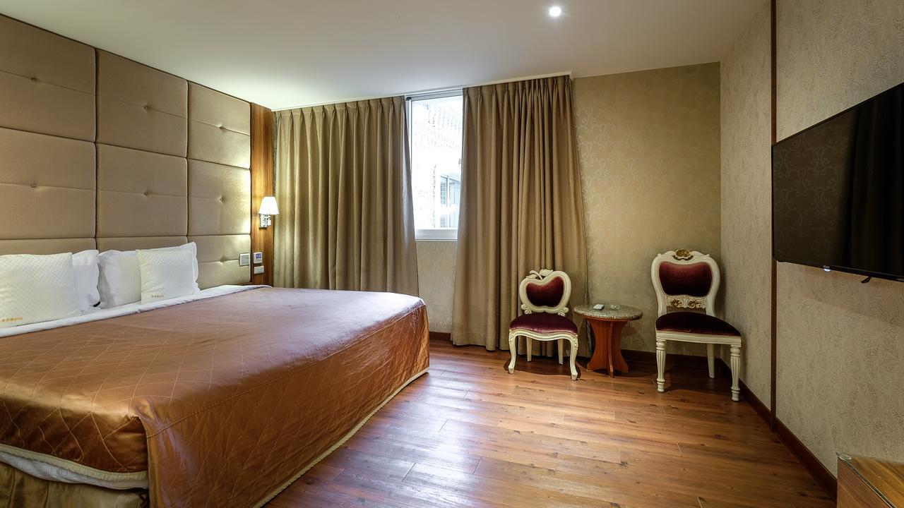 Chamotel - Lujhou Taipei Dış mekan fotoğraf