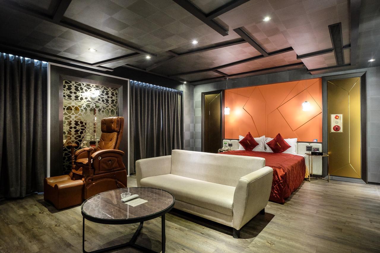 Chamotel - Lujhou Taipei Dış mekan fotoğraf